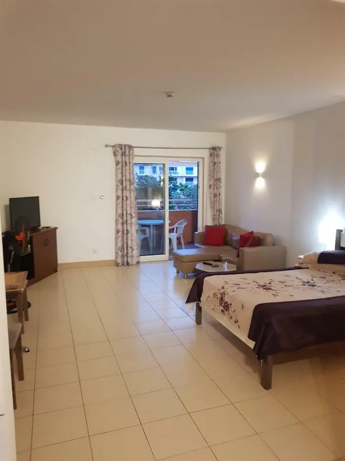Surf Beach Vila Verde Apartments Santa Maria 0*,